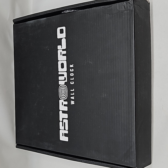 ASTROWORLD ROLLER COASTER WALL CLOCK - Picture 2 of 2